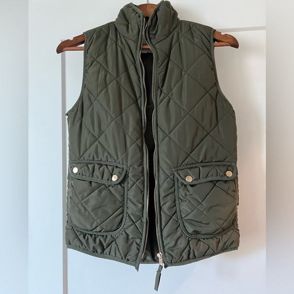 Quilted Puffer Vest (Size S) - Picture 8 of 11